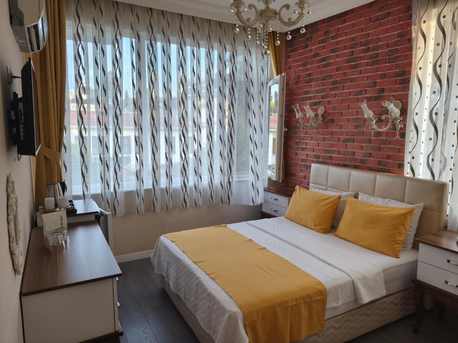 Ozmen Hotel Old Town Kaleici Adult Only Анталія Екстер'єр фото