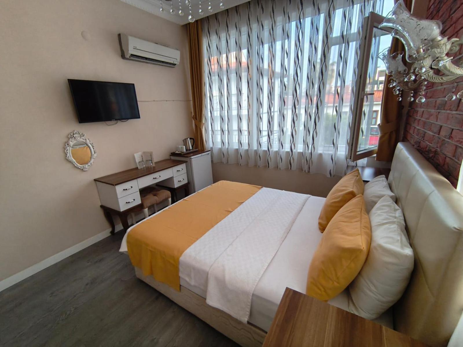 Ozmen Hotel Old Town Kaleici Adult Only Анталія Екстер'єр фото