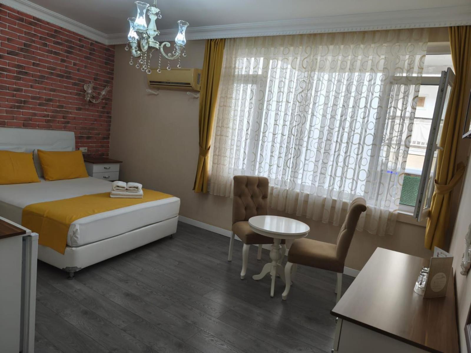 Ozmen Hotel Old Town Kaleici Adult Only Анталія Екстер'єр фото