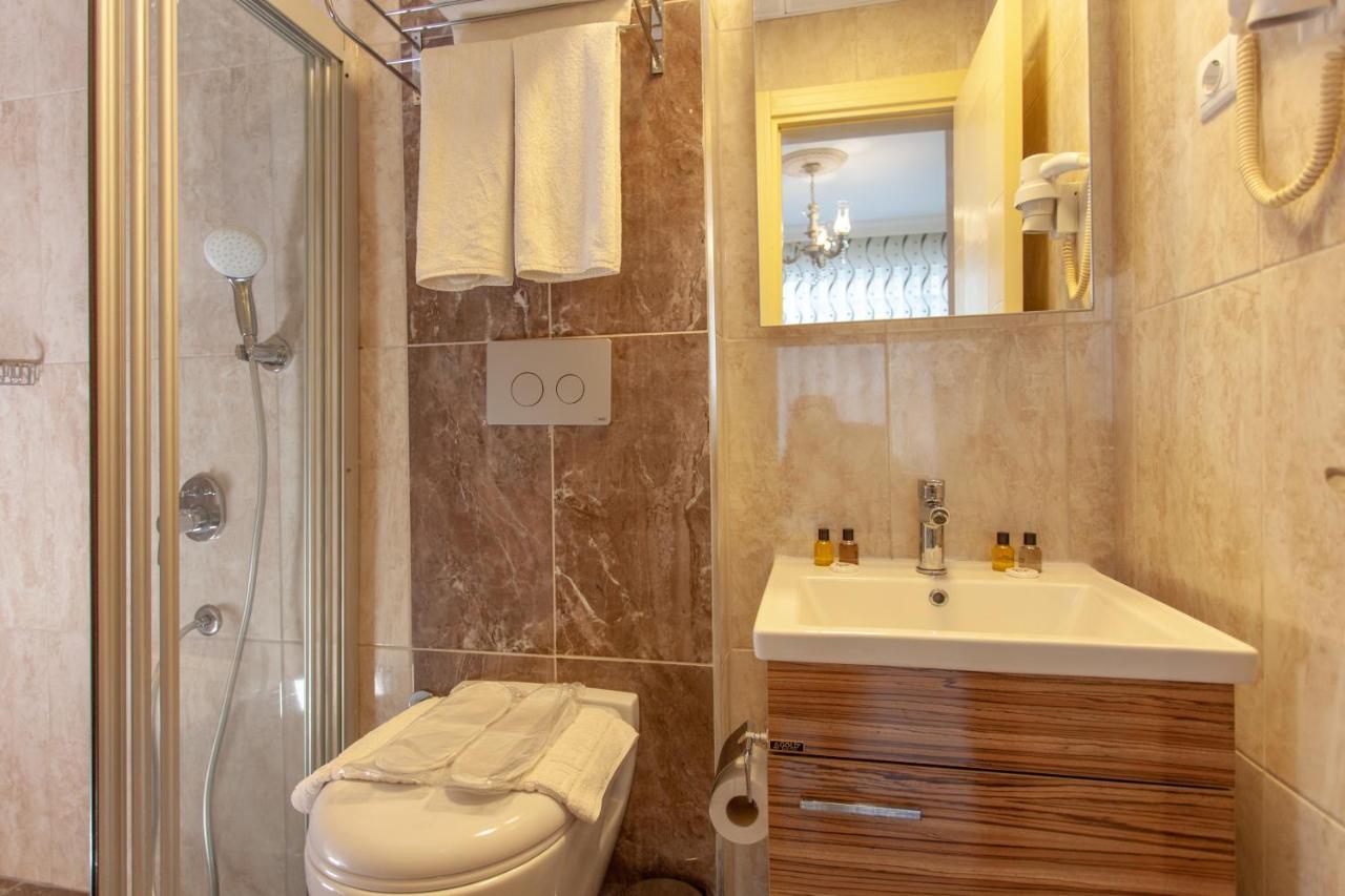Ozmen Hotel Old Town Kaleici Adult Only Анталія Екстер'єр фото